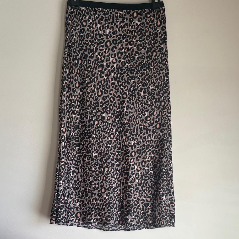 Victoria’s Secret Leopard Print Maxi Skirt